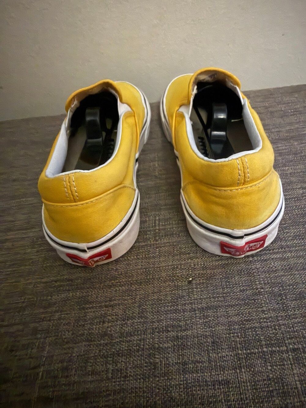 Men’s Vans Yellow Classic Slip On Sneakers Size Men 6.5 Women’s 8 *Read* - Picture 3 of 10
